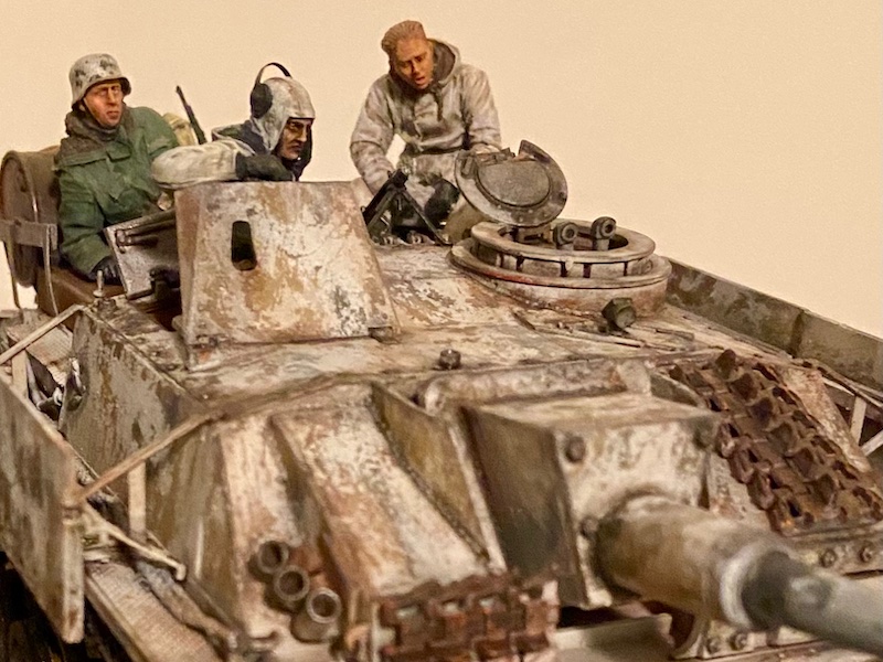 Building StuG III Model in Winter Camouflage